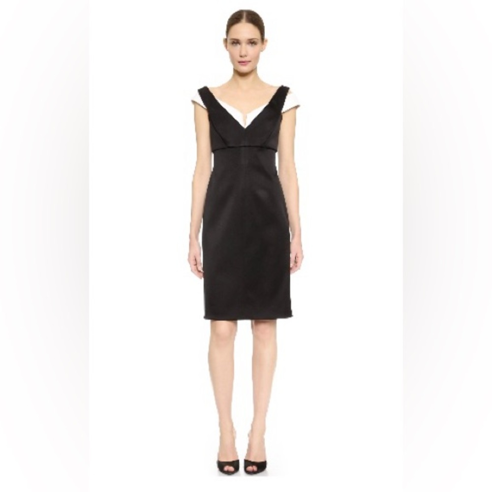 !NWT! J. Mendel - Off the Shoulder Dresd